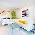 アパート Bahia De - 3 Bedroom With Sea View マルベーリャ