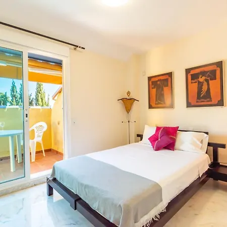 아파트 Bahia De - 3 Bedroom With Sea View 마르베야