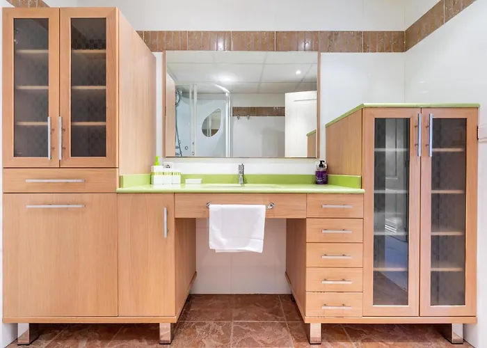 Bahia De - 3 Bedroom With Sea View マルベーリャ